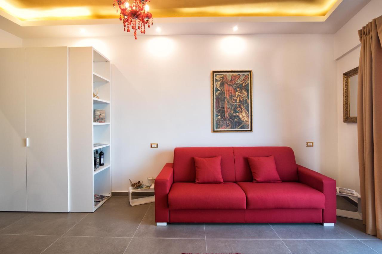 A Due Passi... Apartamento Giardini Naxos Exterior foto